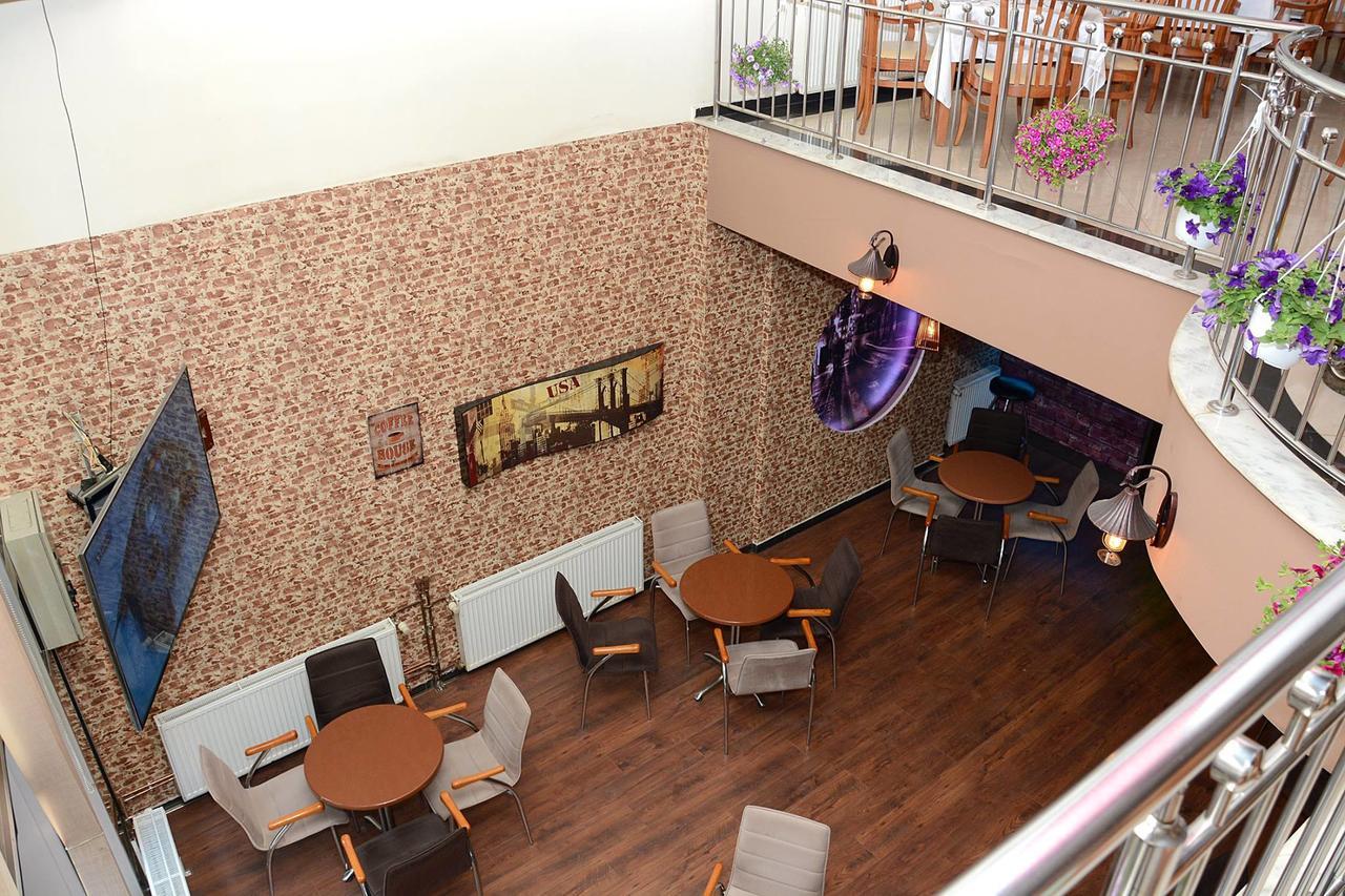 Bolero Hotel Ferizaj Esterno foto